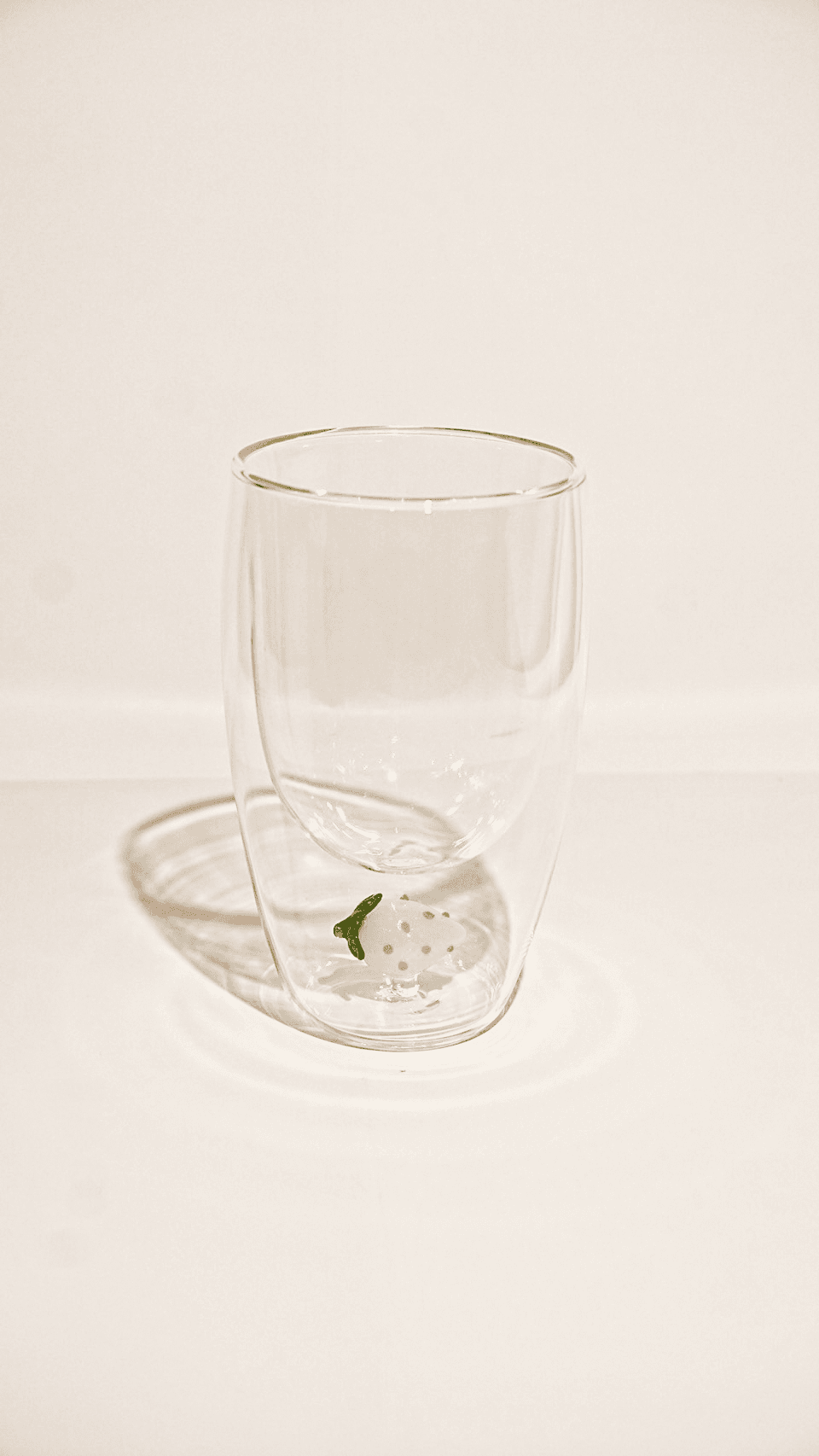 Berry Glass - Strawberry