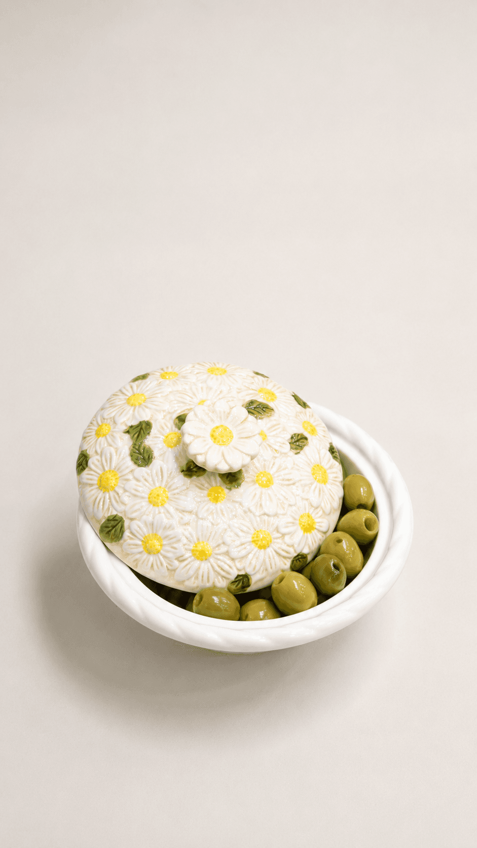 Daisy Basket Ceramic Bowl with Lid